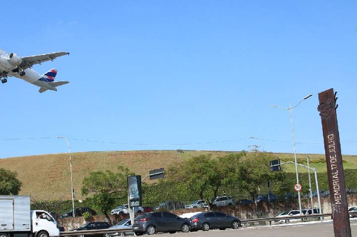 Brasil assina documento para criar Céu Único Sul-Americano
