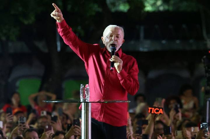 Lula propõe criar Ministério da Segurança e aumento real do mínimo