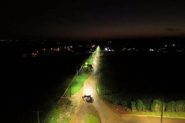 Prolongamento da Estrada da Aliança recebe iluminação de LED