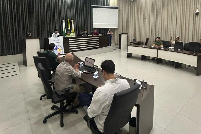 Câmara aprova projetos e aborda Dia da Síndrome de Down