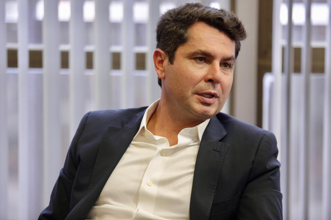 Alexandre Curi amplia protagonismo político no Paraná e desponta como nome forte para 2026