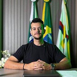 Danylo lidera união política e arranca R$ 1 milhão para saúde, obras no esporte e mais