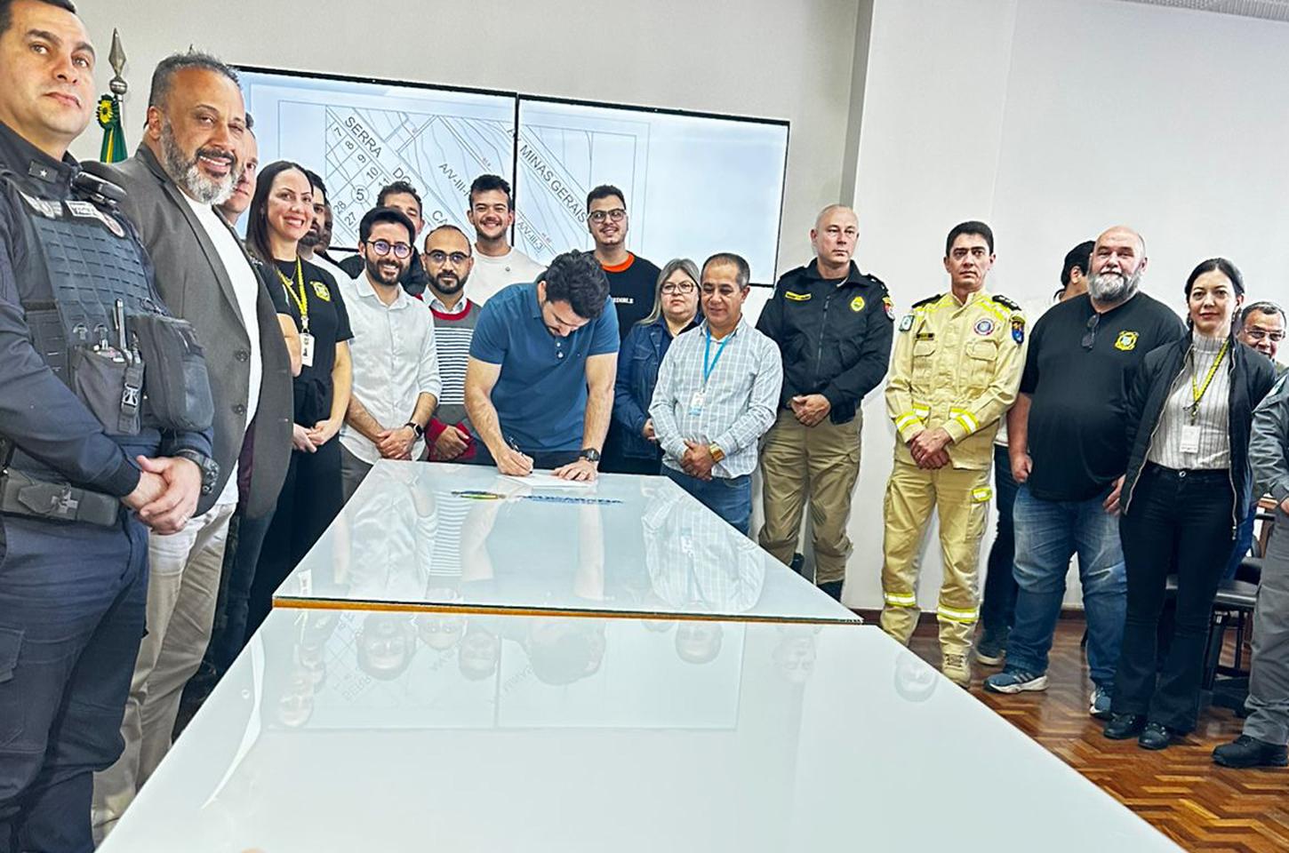Prefeitura fortalece a segurança pública e doa terreno para construção da sede própria da Polícia Científica