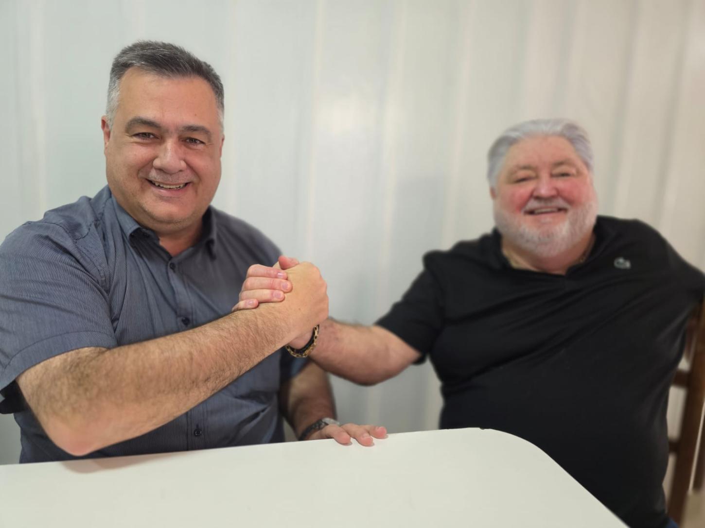 Luis Bertoli surge como pré-candidato e pode firmar dobradinha com Beto Preto