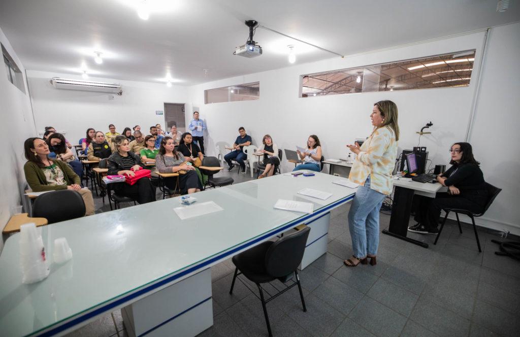 Apucarana cria Comitê Intersetorial e une instituições para fortalecer a rede de saúde mental