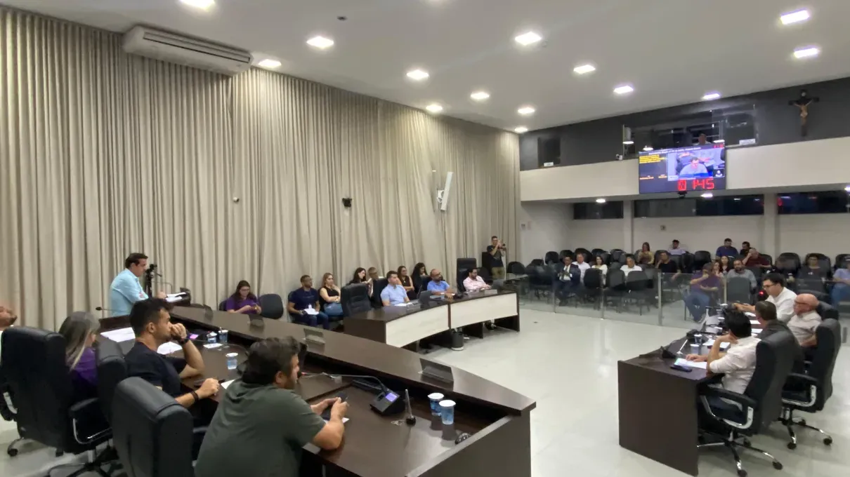 Câmara de Vereadores cria comissão para analisar dívida de Apucarana