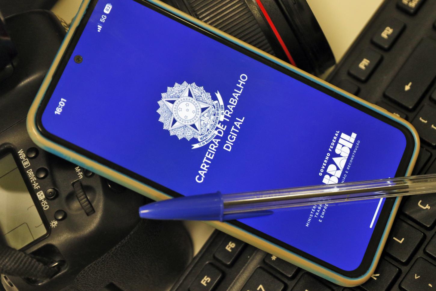 Agência do Trabalhador de Arapongas oferece 400 vagas de emprego