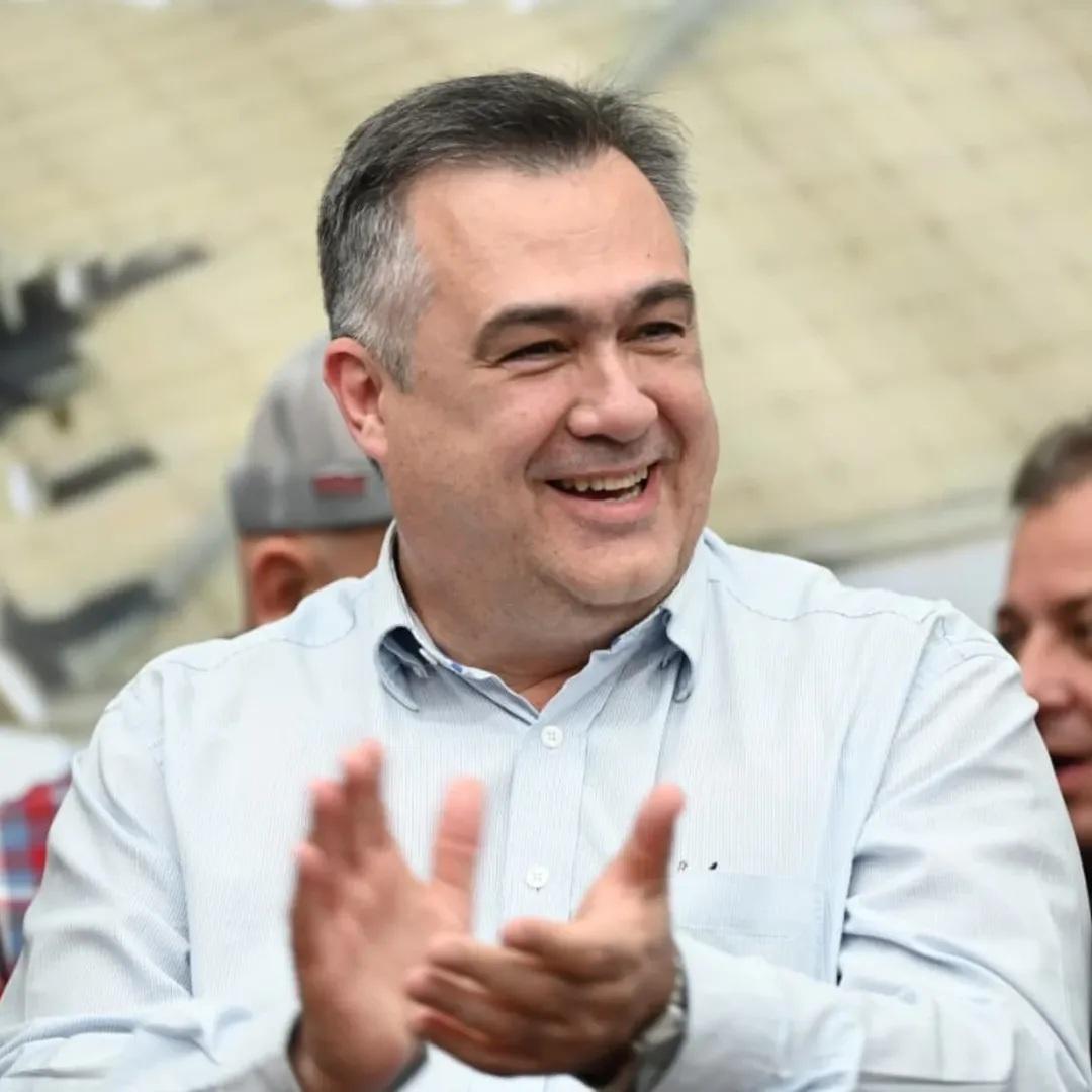 PALMAS PARA BETO: O secretário de pulso de ferro que vai na linha de frente  e entrega saúde para todo o Paraná