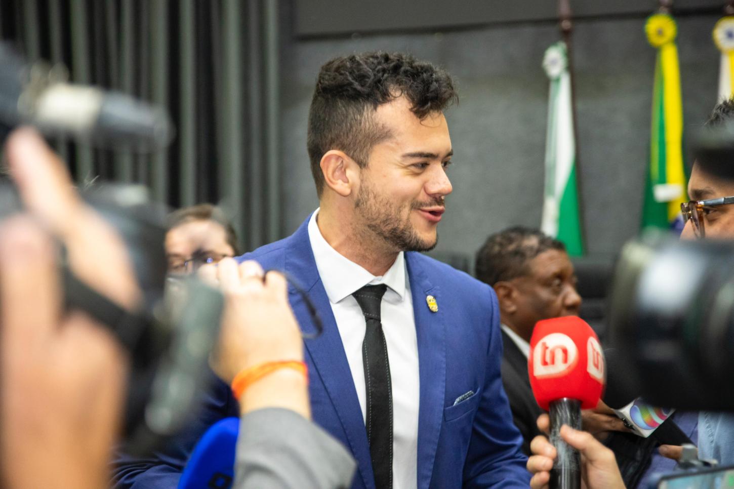 Transparência, tecnologia e  serviço: A nova era da Câmara  de Apucarana com Danylo Acioli