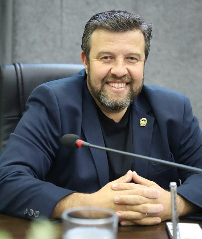 Câmara de Apucarana institui selo “Empresa Amiga do Esporte”