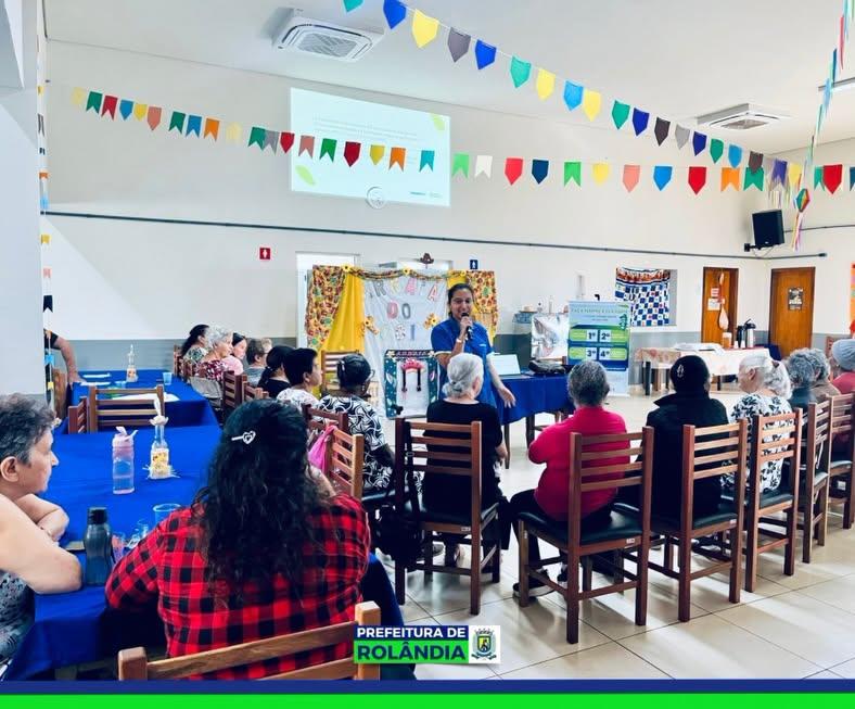 Usuários do CCI participam de palestra sobre Educação Ambiental
