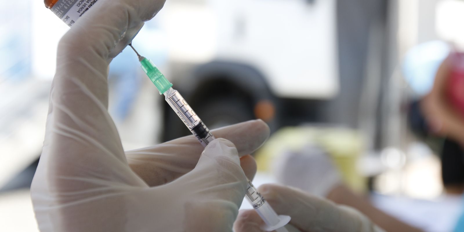 Mais de 1 milhão de doses de vacinas são aplicadas em São Paulo