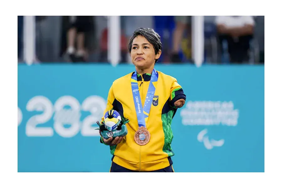 Atleta de Londrina disputa Grand Prix de Parataekwondo em Paris