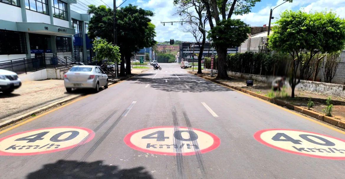 CMTU conclui sinalização viária e atualiza operação de radares no dia 15; veja endereços